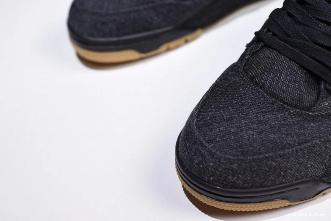 Cheap Jordan 4 'black' Air AO2571-001 x Levi's 0623